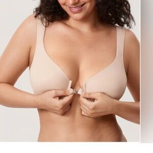 Delimira Underwire Front Closure Posture Bra NWOT